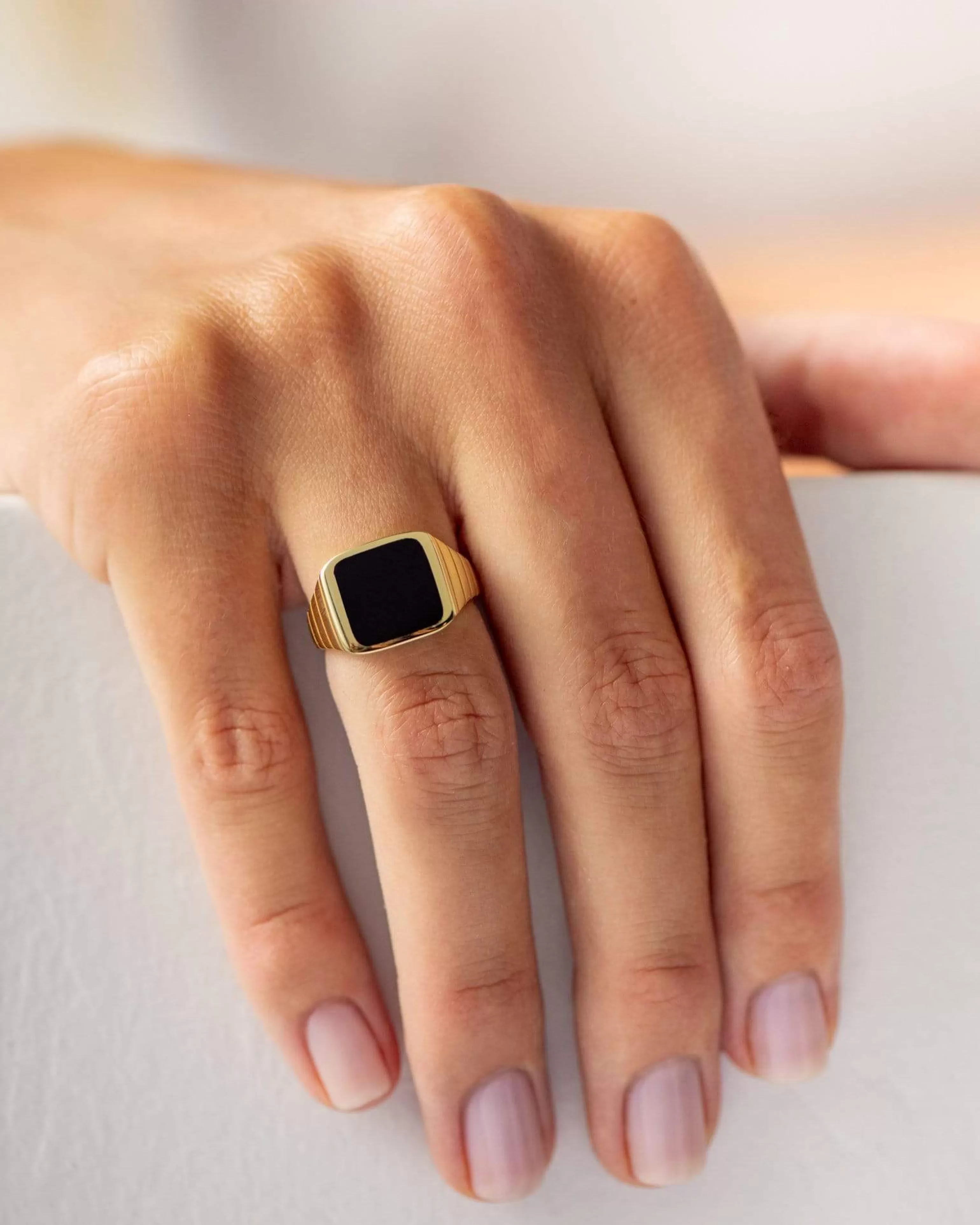 BRUNA The Label Siegel | Edelsteine^Avino Onyx Ring 18k Gold Vermeil & Edelsteine