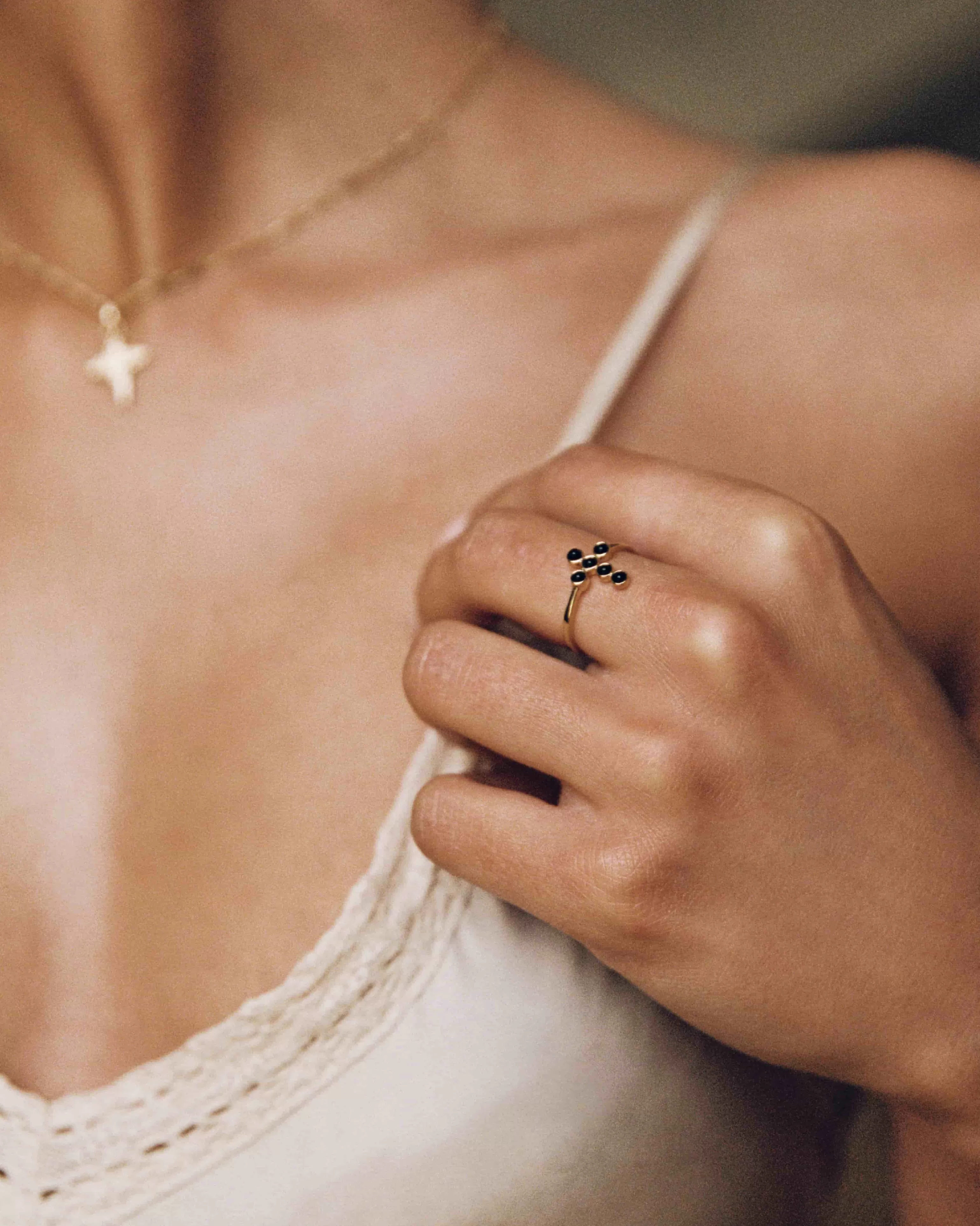 BRUNA The Label Edelsteine | Filigran^Saint-Savin Onyx Ring 18k Gold Vermeil & Edelsteine